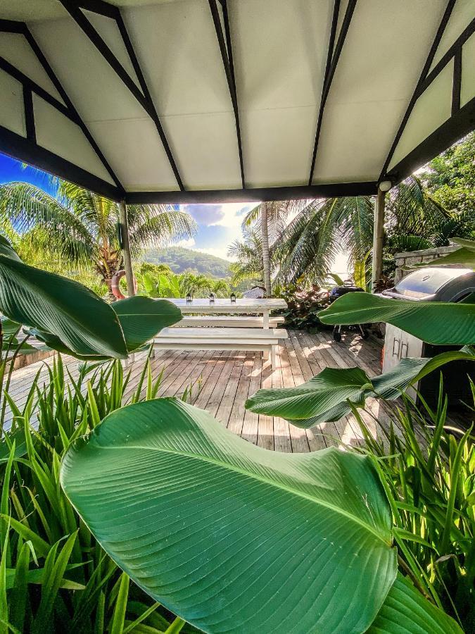 Апартаменти Red Coconut Self-Catering Baie Lazare  Екстер'єр фото